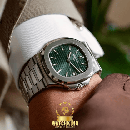 Patek Philippe Nautilus Vert Olive 41mm